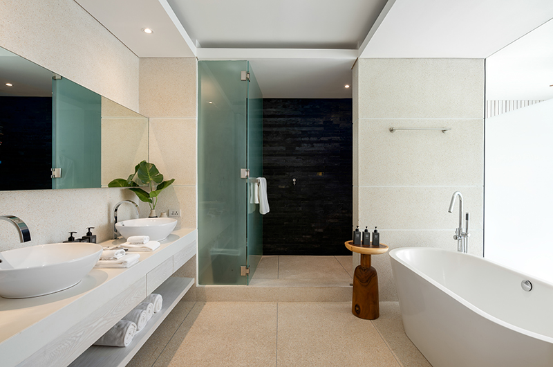 Samujana 12 Bathroom with Shower | Choeng Mon, Koh Samui