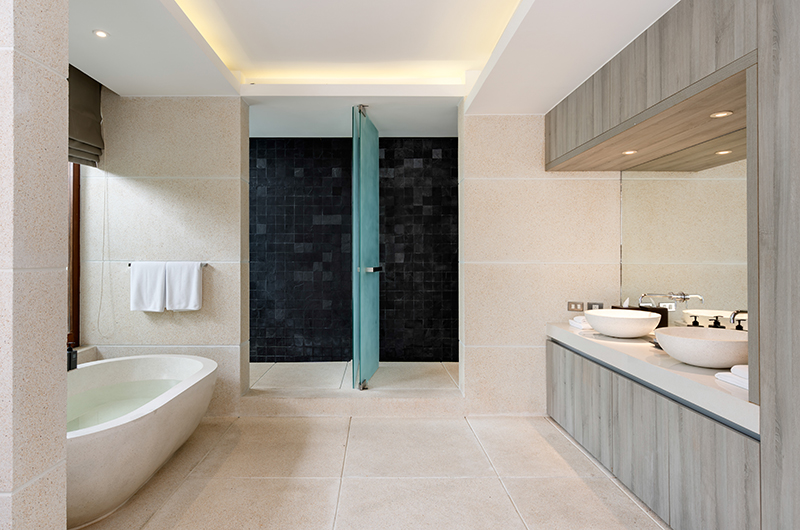 Samujana 4 His and Hers Bathroom with Bathtub | Choeng Mon, Koh Samui