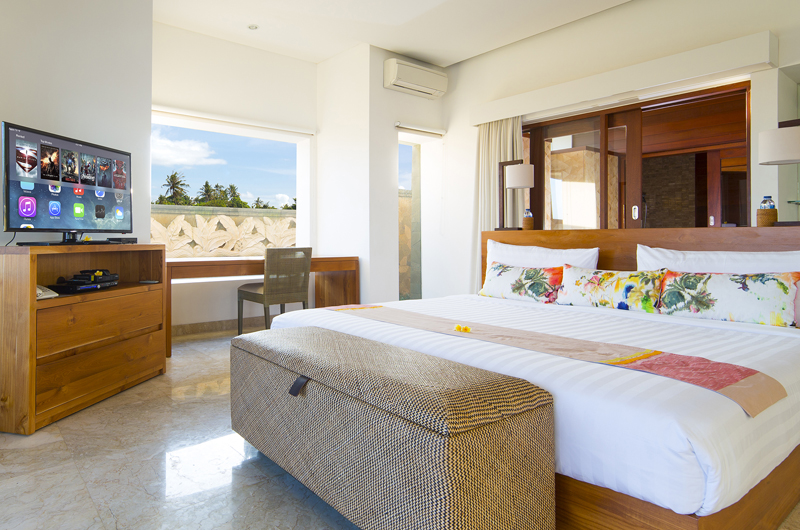 Villa Bayu Gita Bayu Gita Beach Front Bedroom with TV | Sanur, Bali