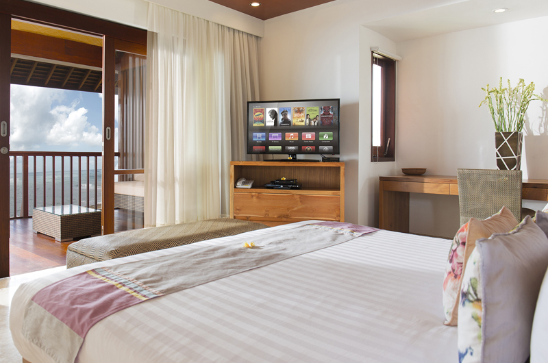 Villa Bayu Gita Bayu Gita Beach Front Bedroom with TV | Sanur, Bali
