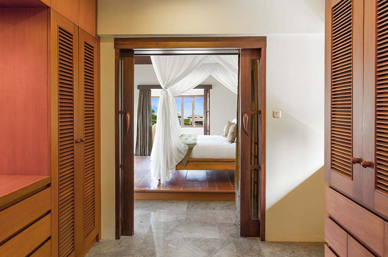 Villa Bayu Gita Bayu Gita Residence Bedroom with Walk-In Wardrobe | Sanur, Bali