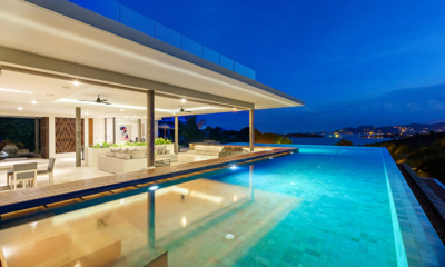 Samujana 21 Pool Side Living Area at Night | Choeng Mon, Koh Samui