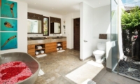 Villa Tiga Puluh Master Bathroom | Seminyak, Bali