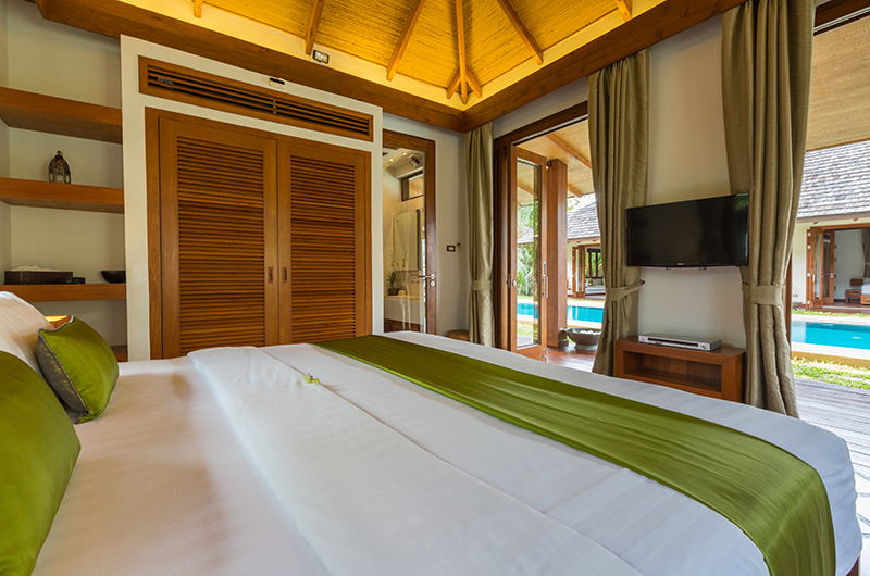 Baan Mika Bedroom One with TV | Choeng Mon, Koh Samui