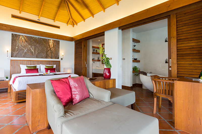 Baan Mika Spacious Bedroom | Choeng Mon, Koh Samui