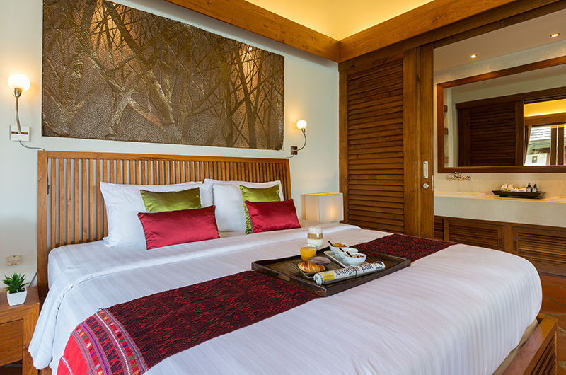 Baan Mika Bedroom with Lamps | Choeng Mon, Koh Samui