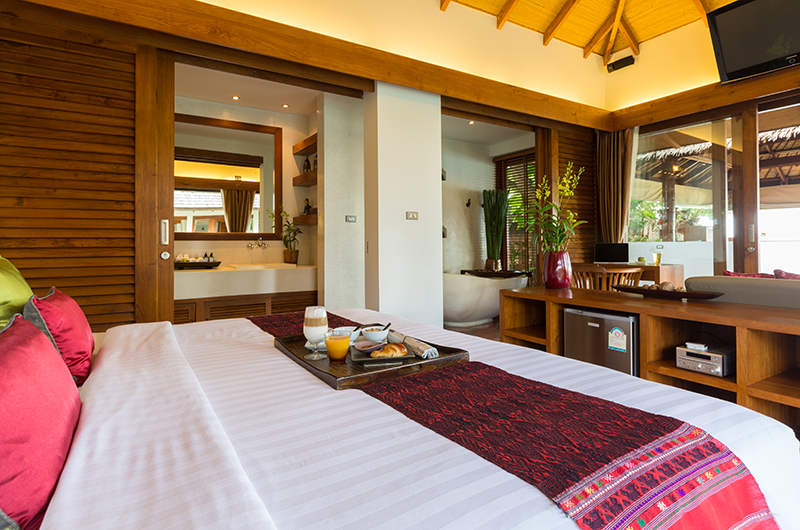 Baan Mika Bedroom with Study Table | Choeng Mon, Koh Samui