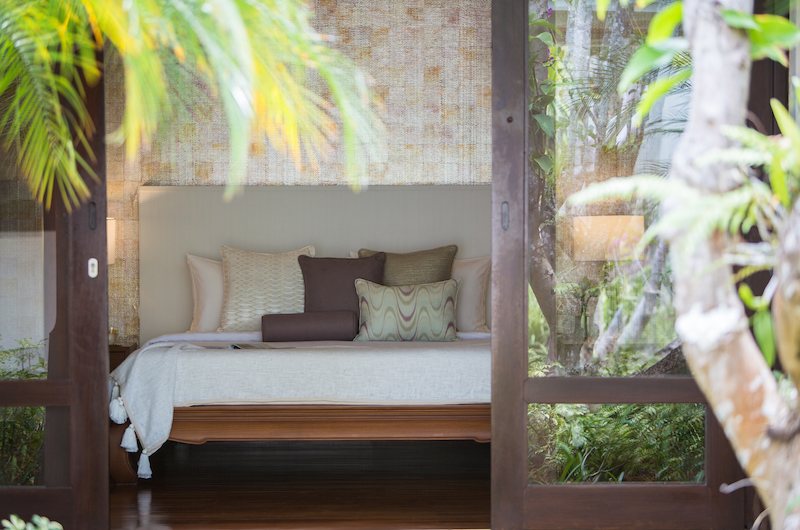 Bougainvillea Villa Bedroom Entrance | Maenam, Koh Samui