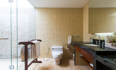 Villa Bougainvillea Bathroom Two with Shower and Mirror | Maenam, Koh Samui