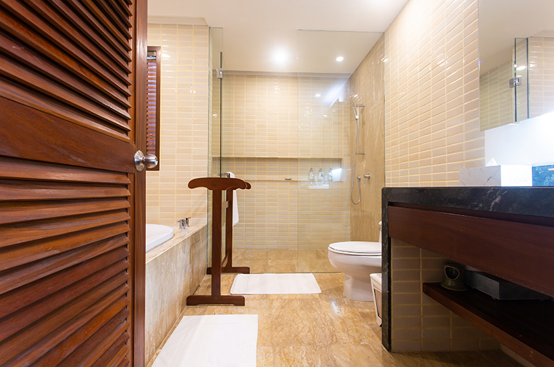 Villa Acacia Bathroom Three with Shower | Maenam, Koh Samui