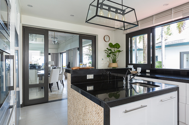 Villa Champak Dining And Kitchen Area | Maenam, Koh Samui