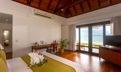 Villa Hibiscus Bedroom One with Sea View | Maenam, Koh Samui