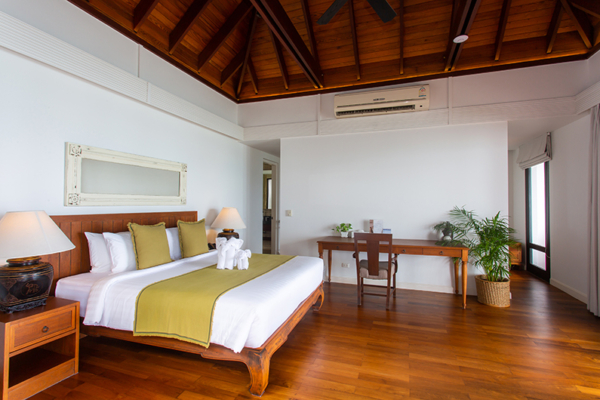 Villa Hibiscus Bedroom One with Study Area | Maenam, Koh Samui
