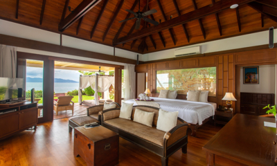 Villa Lotus Bedroom One with Sea View | Maenam, Koh Samui