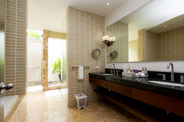 Villa Lotus Bathroom One | Maenam, Koh Samui