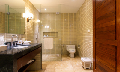 Villa Lotus Bathroom Two with Shower | Maenam, Koh Samui