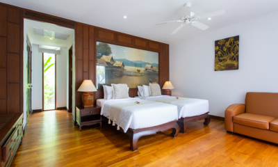 Villa Lotus Bedroom Four with Twin Beds | Maenam, Koh Samui
