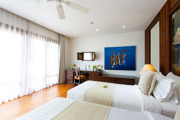 Villa Lotus Bedroom Four with Twin Beds and Wooden Floor | Maenam, Koh Samui