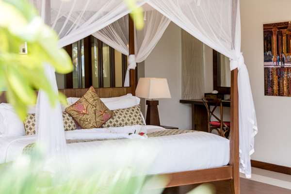 Baan Leelawadee Bedroom with Lamp | Bophut, Koh Samui