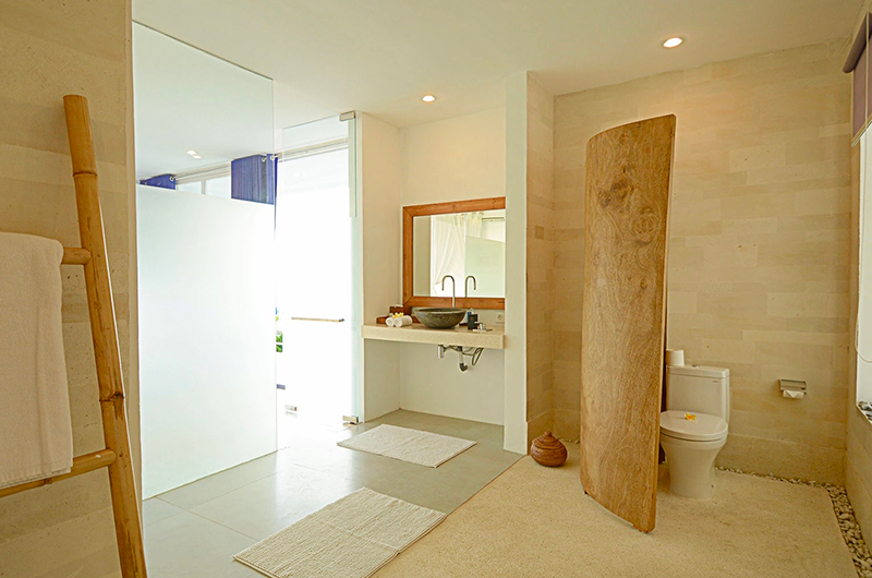 Villa L Ensuite Bathroom | Sengigi, Lombok