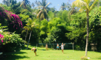 Villa L Badminton Yard | Sengigi, Lombok