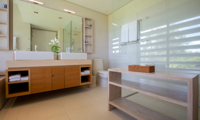 Sava Beach Villas Aqua Villa His and Hers Bathroom | Natai, Phang Nga