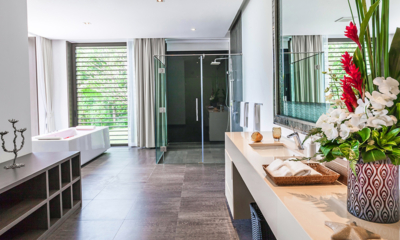 Ocean's 11 Villa Master Bathroom | Cape Yamu, Phuket