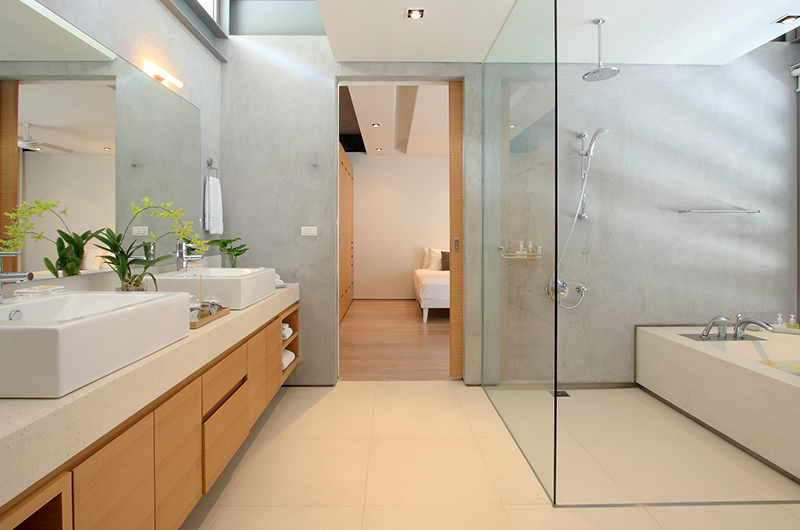Sava Beach Villas Villa Amarelo En-Suite Bathroom with Shower | Natai, Phang Nga