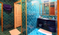 Villa Reg Tuk Bathroom | Phuket, Thailand