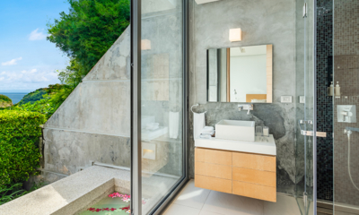 Villa Saengootsa Fourth Bathroom with Outdoor Bathtub | Phuket, Thailand