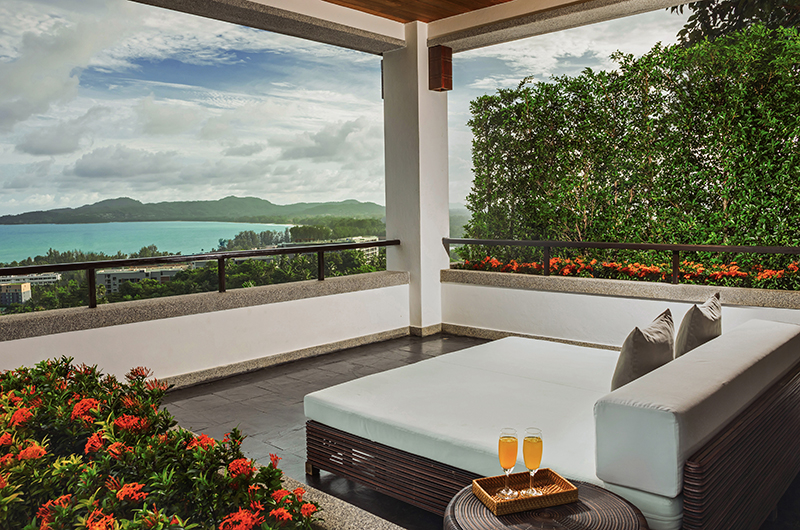 Villa Yang Som Rooftop Lounge | Surin, Phuket