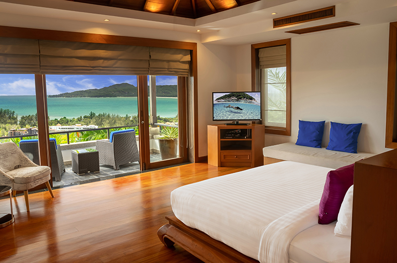 Villa Yang Som Bedroom with Balcony | Surin, Phuket