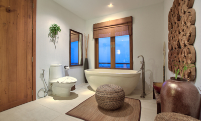 Ban Lealay Bathroom Three Bathtub | Bophut, Koh Samui