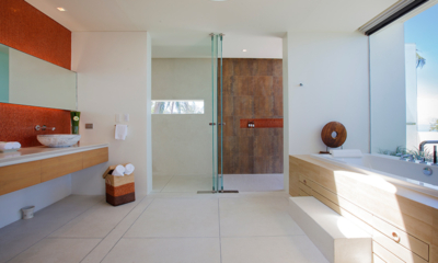 Lime Samui Villas Villa Splash Bathroom One with Bathtub | Nathon, Koh Samui