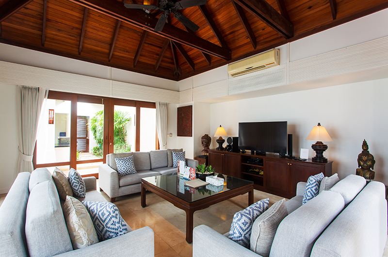 Villa Frangipani TV Room | Maenam, Koh Samui