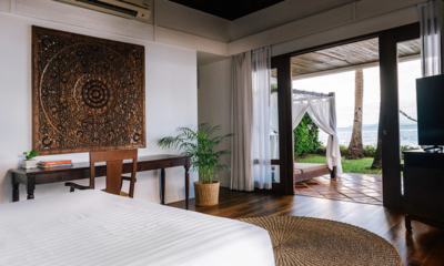 Villa Frangipani Bedroom One with Study Table | Maenam, Koh Samui