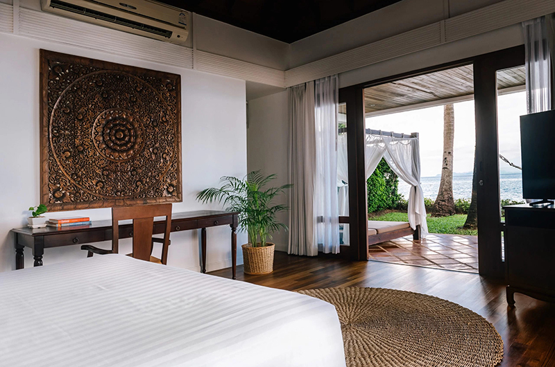 Villa Frangipani Bedroom One with Study Table | Maenam, Koh Samui