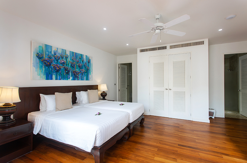 Villa Frangipani Bedroom Three with Twin Beds | Maenam, Koh Samui
