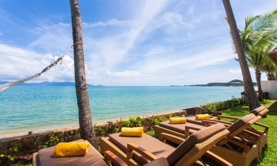 Villa Frangipani Sun Beds with Sea View | Maenam, Koh Samui