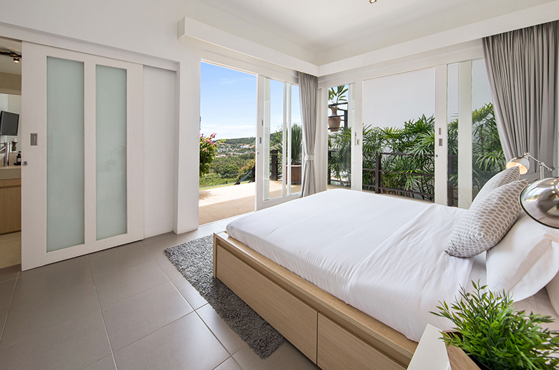 Villa Mullion Cove Bedroom with Balcony | Bophut, Koh Samui