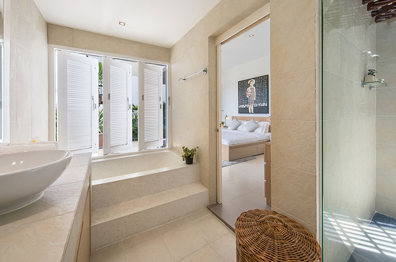 Villa Mullion Cove Bathroom with Bathtub | Bophut, Koh Samui