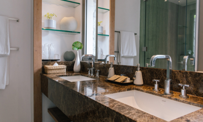 Villa Sila His and Hers Bathroom | Maenam, Koh Samui