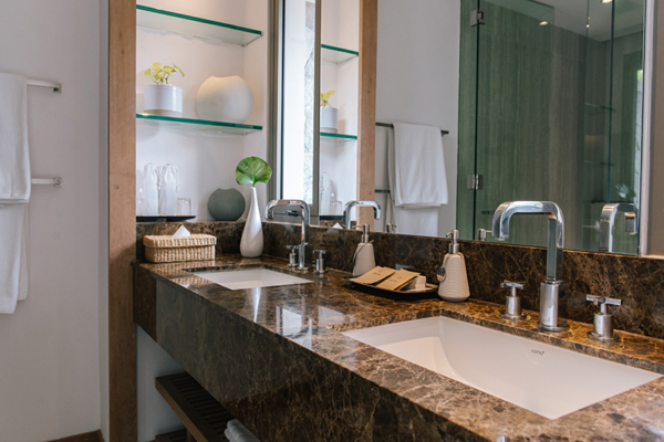 Villa Sila His and Hers Bathroom | Maenam, Koh Samui