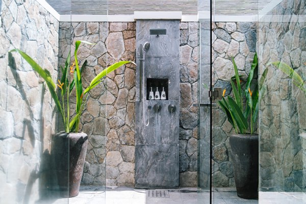 Villa Sila Bathroom with Shower | Maenam, Koh Samui