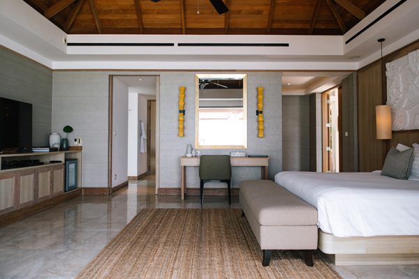 Villa Wayu Bedroom with TV | Maenam, Koh Samui