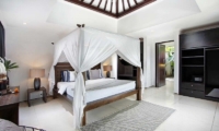 Villa Mona Bali Master Bedroom| Umalas, Bali