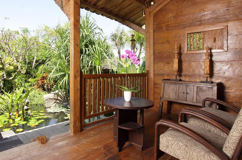 Dea Villas Villa Radha Outdoor Seating Area | Canggu, Bali