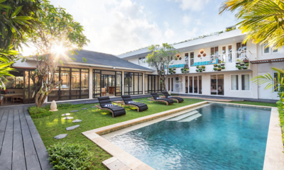 Villa Iluka Pool Side Loungers | Seminyak, Bali
