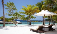 Golden Eye Sun Beds | Oracabessa, Jamaica