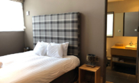 Akatsuki Guest Bedroom | Hirafu, Niseko